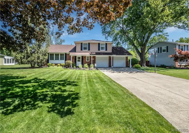2nd image of 52 Candy Ln, Orchard Park, NY 14127 | MLS# B1687256