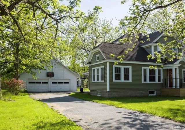 Homes for sale in Lyme, NY | 12004 State Route 12E, Lyme, NY 13622 | MLS# S1687162