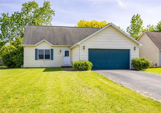Homes for sale in West Henrietta, NY | 123 Cave Holw, West Henrietta, NY 14586 | MLS# R1687185