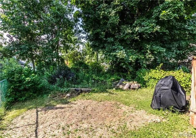 Homes for sale in Cheektowaga, NY | 17 David Ave, Cheektowaga, NY 14225 | MLS# B1687149