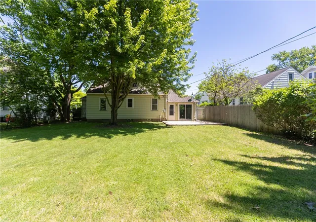 50th image of 79 Ridgewood Dr, Irondequoit, NY 14622 | MLS# R1686715