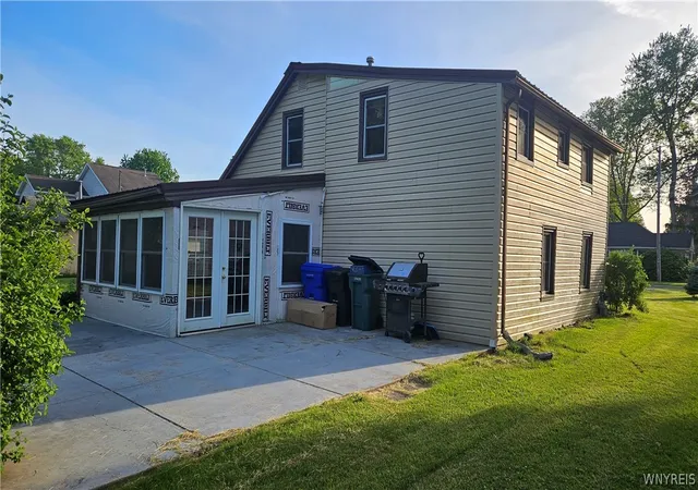 4th image of 2751 Caledonia St, Newfane, NY 14108 | MLS# B1686992