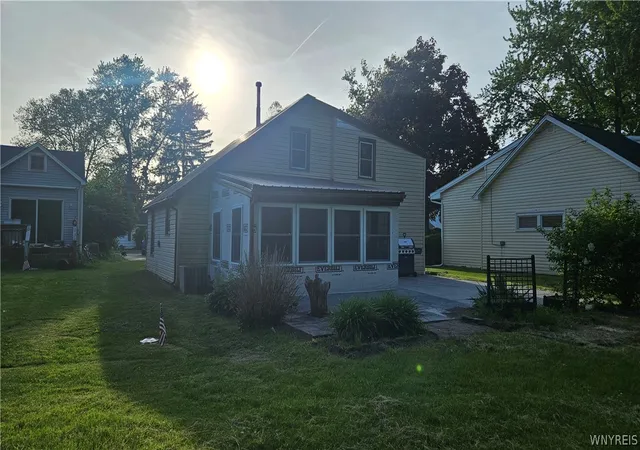 5th image of 2751 Caledonia St, Newfane, NY 14108 | MLS# B1686992