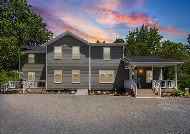 Homes for sale in Clarendon, NY | 4581 Holley Byron Rd, Clarendon, NY 14470 | MLS# R1685340