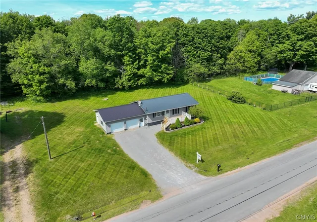 Homes for sale in Vienna, NY | 2769 Eckel Rd, Vienna, NY 13308 | MLS# S1685547