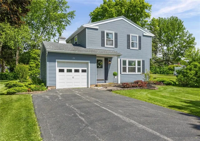 1st image of 24 Sunridge Dr, Chili, NY 14624 | MLS# R1687123
