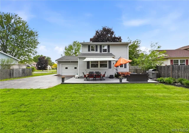 25th image of 104 Park Lane Cir, Lockport, NY 14094 | MLS# B1687222