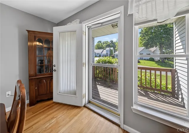5th image of 119 Timber Wolf Cir, Syracuse, NY 13209 | MLS# S1687168
