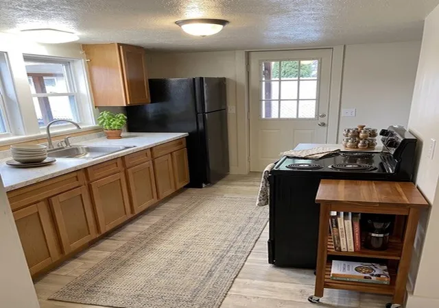Photo 4 of Single family home for sale at 42 Thompson Ave, Bradford, PA 16701 | MLS# R1687409 | Listing updated on 2026-08-02