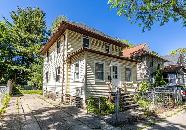 Homes for sale in Rochester, NY | 256 Avenue D, Rochester, NY 14621 | MLS# R1684629
