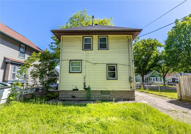 Homes for sale in Rochester, NY | 256 Avenue D, Rochester, NY 14621 | MLS# R1684629