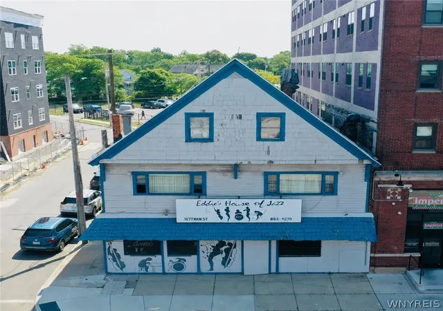 Homes for sale in Buffalo, NY | 1677 Main St, Buffalo, NY 14209 | MLS# B1687400