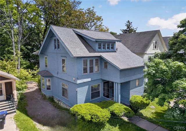 1st image of 825 Sumner Avenue #27, Syracuse, NY 13210 | MLS# S1686274