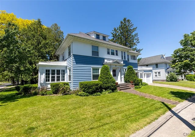 2nd image of 194 Clifton Pl, Syracuse, NY 13206 | MLS# S1687488