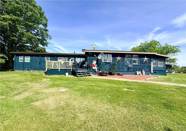 1st image of 34777 Clayton Center Rd, Clayton, NY 13624 | MLS# S1687108