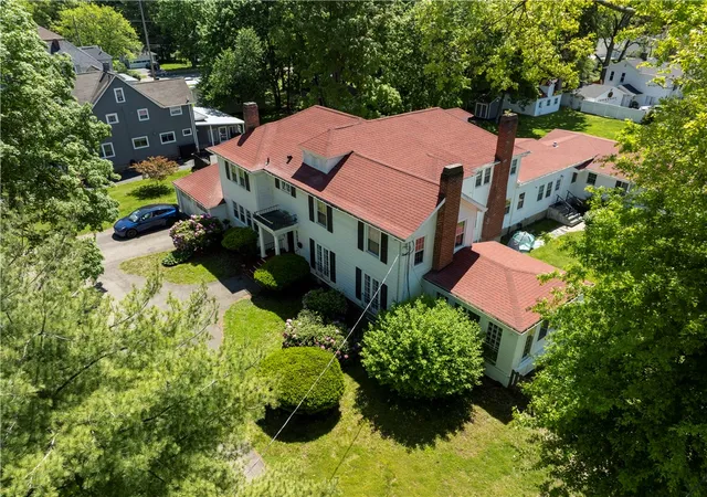 Photo 3 of Single family home for sale at 1159 W Water St, Elmira, NY 14905 | MLS# R1686816 | Listing updated on 2026-08-03