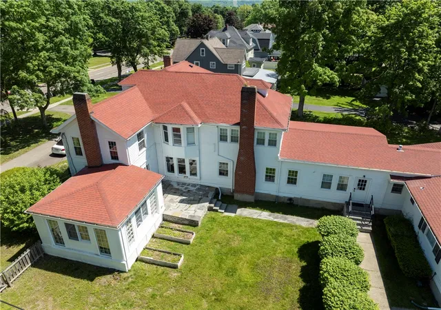 Photo 5 of Single family home for sale at 1159 W Water St, Elmira, NY 14905 | MLS# R1686816 | Listing updated on 2026-08-03