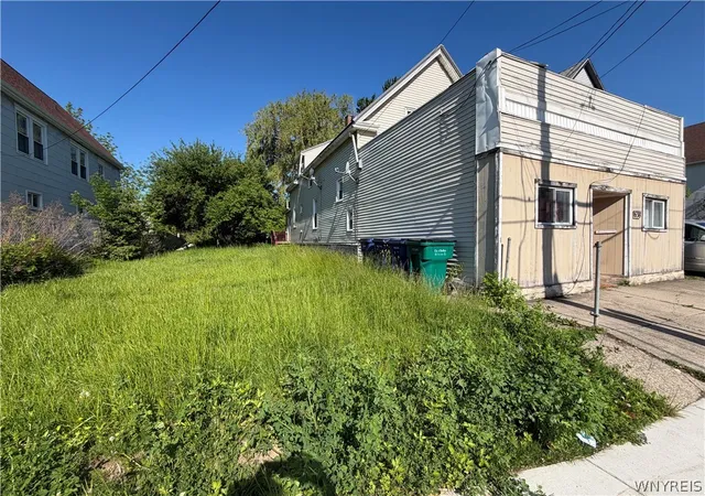 Homes for sale in Buffalo, NY | 638 Hopkins St, Buffalo, NY 14220 | MLS# B1687401