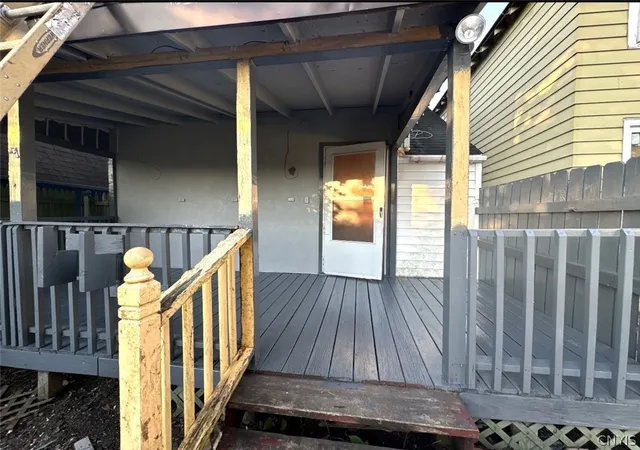 Listing Photo 2 - Condo for sale in building located at 508 Albany St, Utica, NY 13501 - Unit #