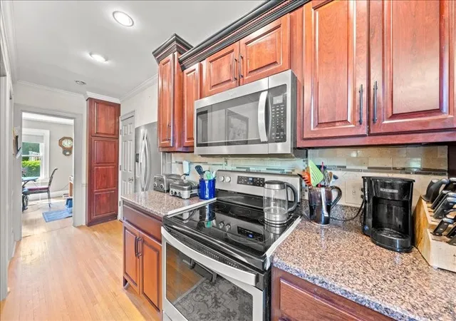 5th image of 196 Leroy St, Binghamton, NY 13905 | MLS# R1687550