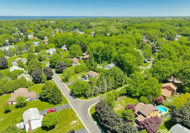 46th image of 399 Thrushwood Ln, Webster, NY 14580 | MLS# R1685541