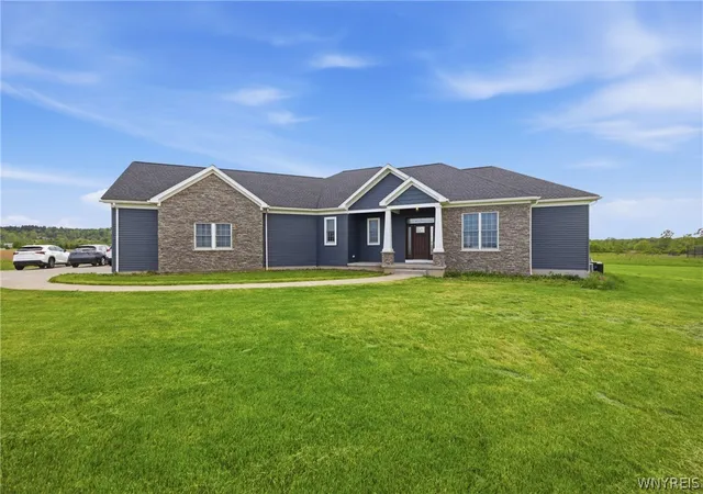 Homes for sale in Cambria, NY | 4596 Green Rd, Cambria, NY 14094 | MLS# B1684423