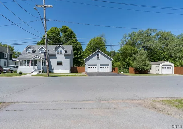 Homes for sale in Wilna, NY | 41 Riverside Dr, Wilna, NY 13628 | MLS# S1687625