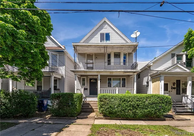 Listing Photo 3 - Condo for sale in building located at 30 Arkansas St, Buffalo, NY 14213