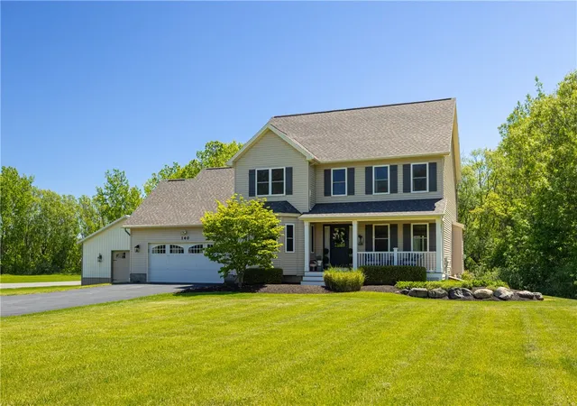 3rd image of 140 North Ave, Parma, NY 14468 | MLS# R1686766