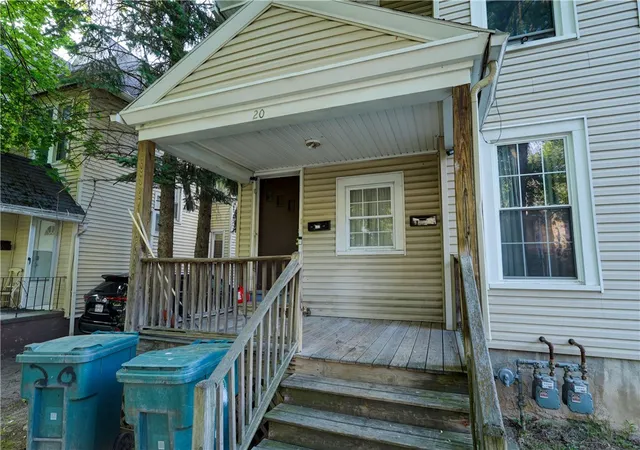 Photo 2 of Sale Pending at 20 Locust St, Rochester, NY 14613 | MLS# R1687635 | Listing updated on 2026-06-11