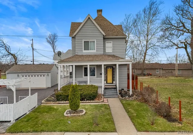 4th image of 1606 8Th St, Niagara Falls, NY 14305 | MLS# B1687663