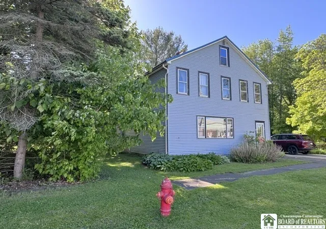 4th image of 173 Stegelske Ave, Dunkirk, NY 14048 | MLS# R1685829