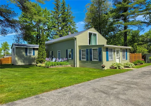 Photo 1 of Single family home for sale at 329 16th Avenue, Sylvan Beach, NY 13157 | MLS# S1685622 | Listing updated on 2026-07-14