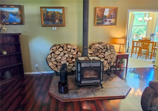 Photo 5 of Single family home for sale at 329 16th Avenue, Sylvan Beach, NY 13157 | MLS# S1685622 | Listing updated on 2026-07-14