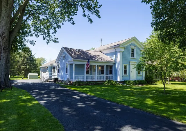 Homes for sale in Clarendon, NY | 4704 Bennetts Corners Rd, Clarendon, NY 14470 | MLS# R1686837