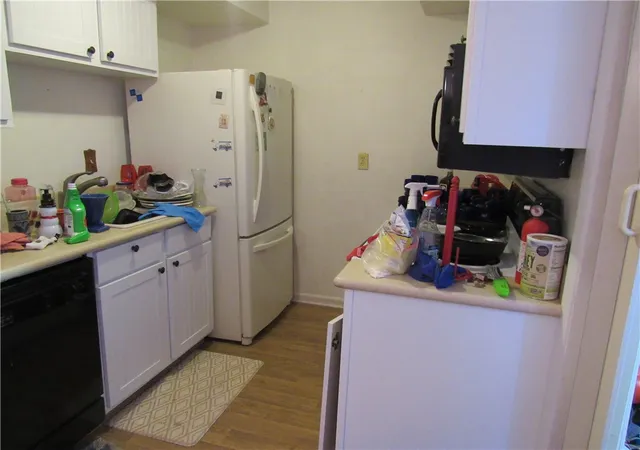 3rd image of 287 Autumn Chapel Wy, Chili, NY 14624 | MLS# R1687643