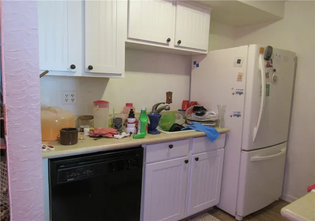 5th image of 287 Autumn Chapel Wy, Chili, NY 14624 | MLS# R1687643