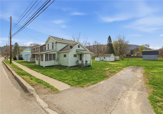 3rd image of 41 Wellsboro St, Tioga Boro, PA 16946 | MLS# R1687682