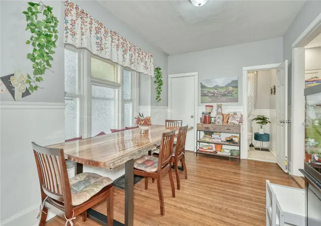 Photo 4 of Sale Pending at 111 Rosewood Ter, Rochester, NY 14609 | MLS# R1686822 | Listing updated on 2026-06-12