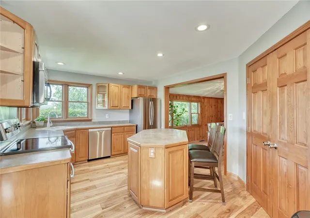 Homes for sale in Naples, NY | 8058 W Hollow Rd, Naples, NY 14512 | MLS# R1686794