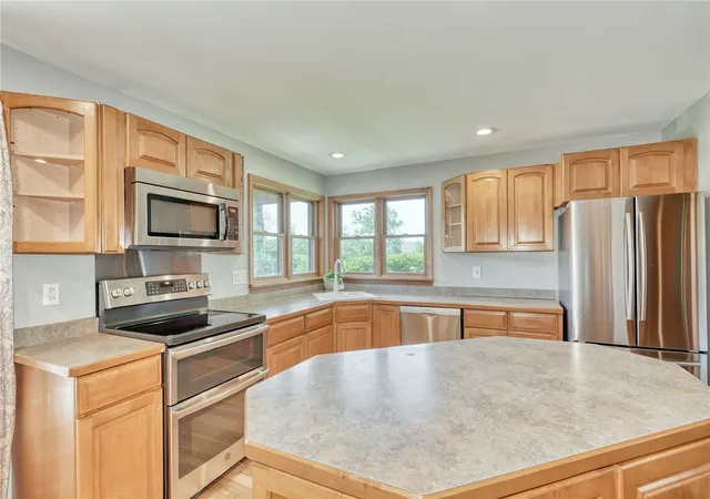 Homes for sale in Naples, NY | 8058 W Hollow Rd, Naples, NY 14512 | MLS# R1686794