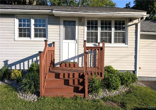 2nd image of 113 Pinkerton St, Salina, NY 13088 | MLS# S1687288