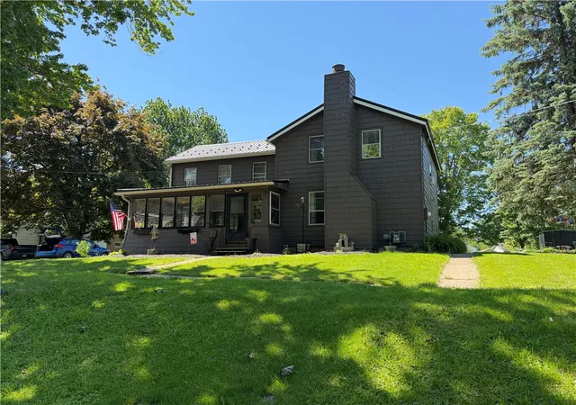Homes for sale in Seneca Falls, NY | 14 Seneca St, Seneca Falls, NY 13148 | MLS# R1687736