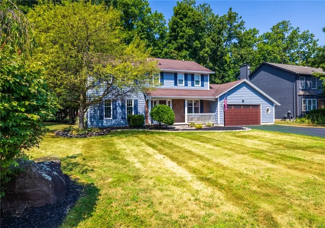 Photo 3 of Sale Pending at 59 Emjay Ln, Rochester, NY 14612 | MLS# R1686443 | Listing updated on 2026-06-25