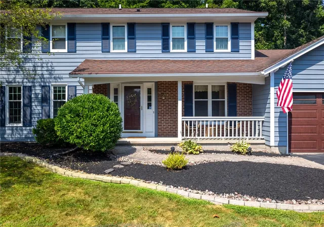 Photo 4 of Sale Pending at 59 Emjay Ln, Rochester, NY 14612 | MLS# R1686443 | Listing updated on 2026-06-25