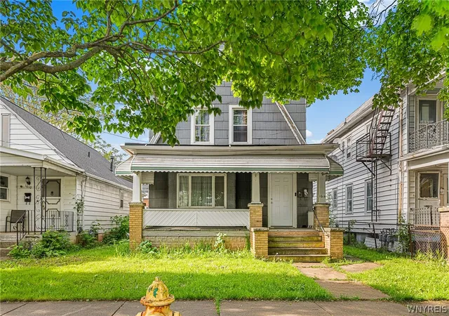 2nd image of 1614 Ferry Ave, Niagara Falls, NY 14301 | MLS# B1686558
