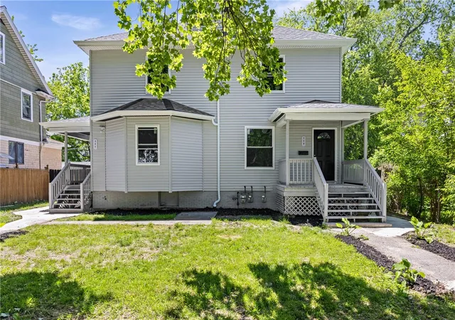 2nd image of 347 349 Flower City Park #347, Rochester, NY 14615 | MLS# R1685838