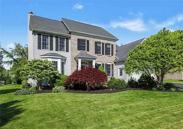 1st image of 222 Gallant Fox Ln, Webster, NY 14580 | MLS# R1686250