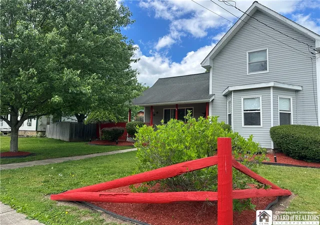 4th image of 54 Maple Ave, Springville, NY 14141 | MLS# R1687300
