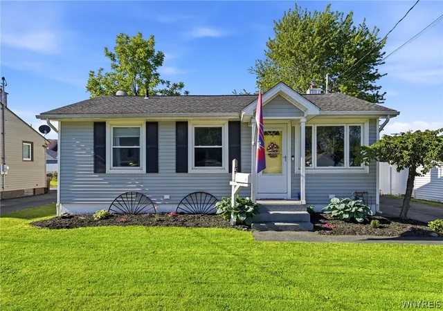 Homes for sale in Cheektowaga, NY | 13 Blick St, Cheektowaga, NY 14212 | MLS# B1687017